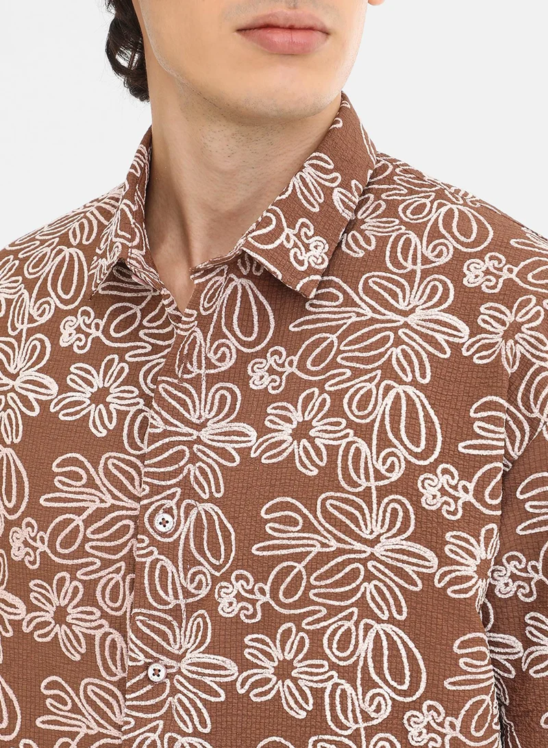 كامبوس سوترا Men's Mocha Brown Floral-Lined Oversized Shirt
