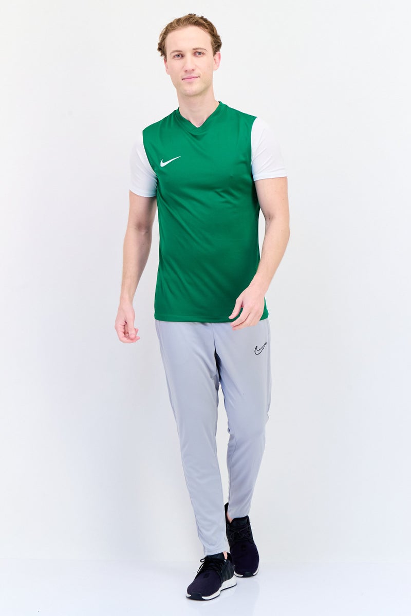 Nike قميص كرة القدم للرجال بقصة ضيقة بأكمام قصيرة، متعدد الألوان - Image 4