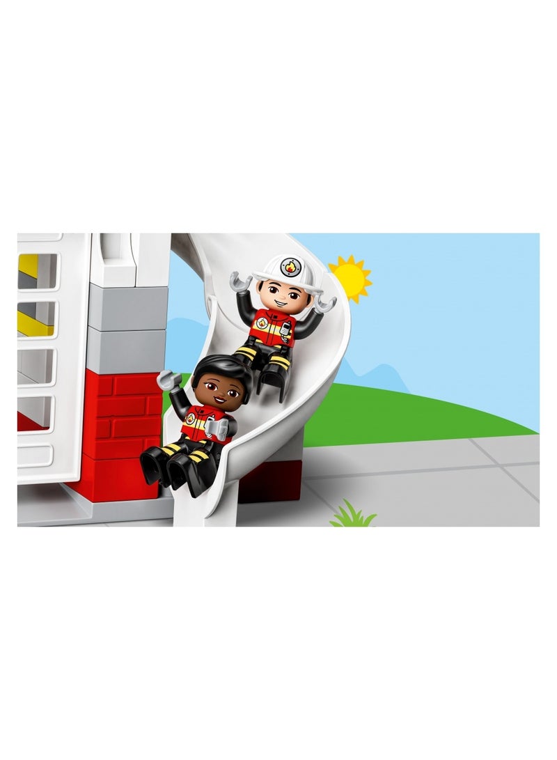 LEGO - Duplo Fire Station & Helicopter 117 Pieces - 10970 - Image 4