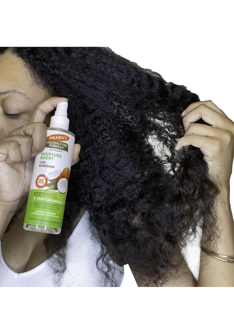 PALMER'S - Coconut Oil Formula Moisture Boost Curl Refresher Spray 250 ML - Image 1