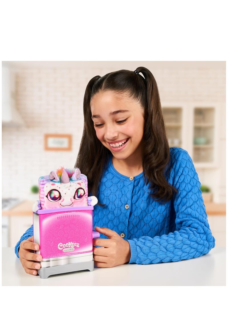 Cookeez Makery Toasty Treatz Toaster with Scented Plush - Assorted / Style May Vary