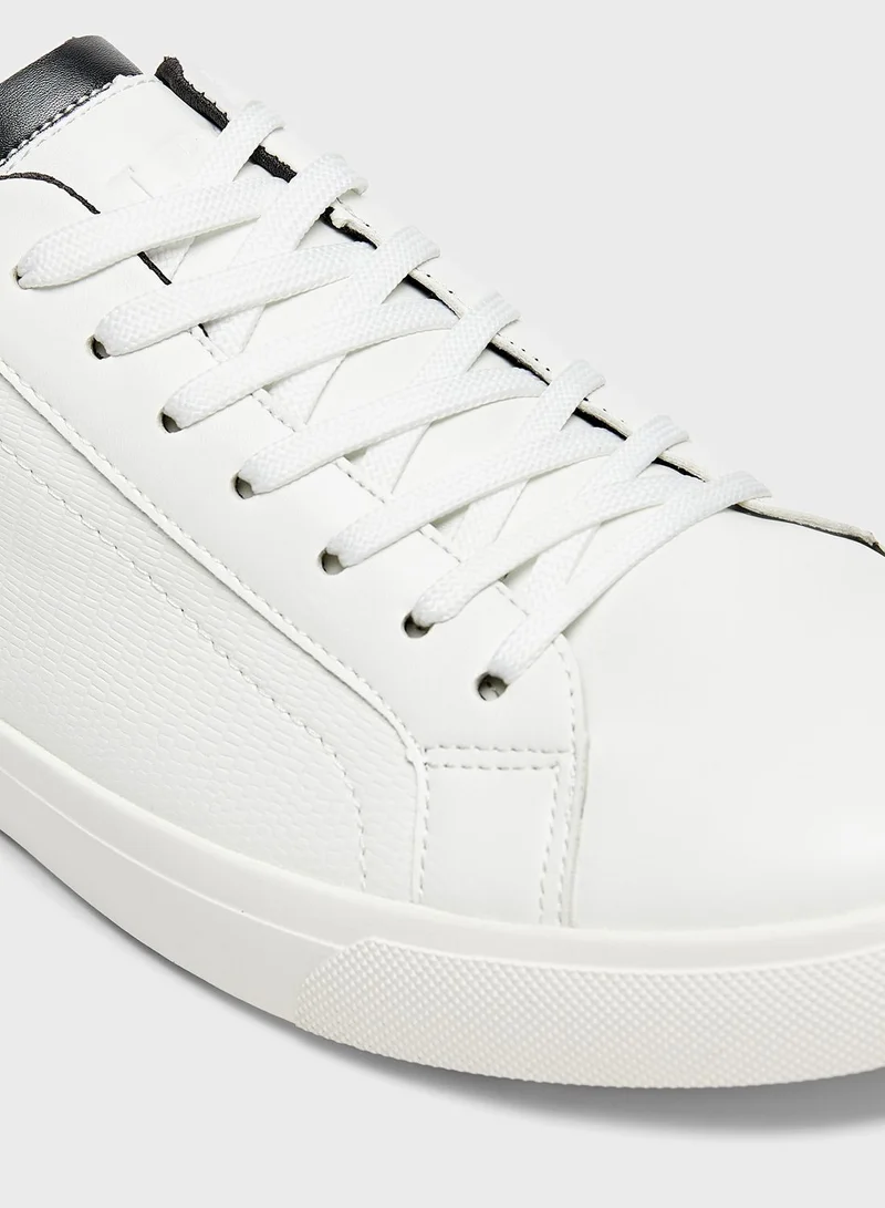 ال بي ال من شو اكسبرس Casual Low Top Sneakers