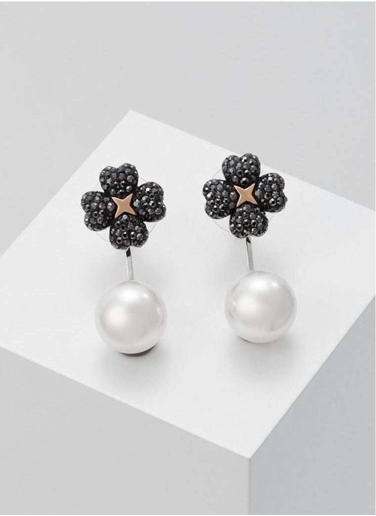 RedMapleTEK Women's New Four-Leaf Clover Pearl Earrings - Image 1