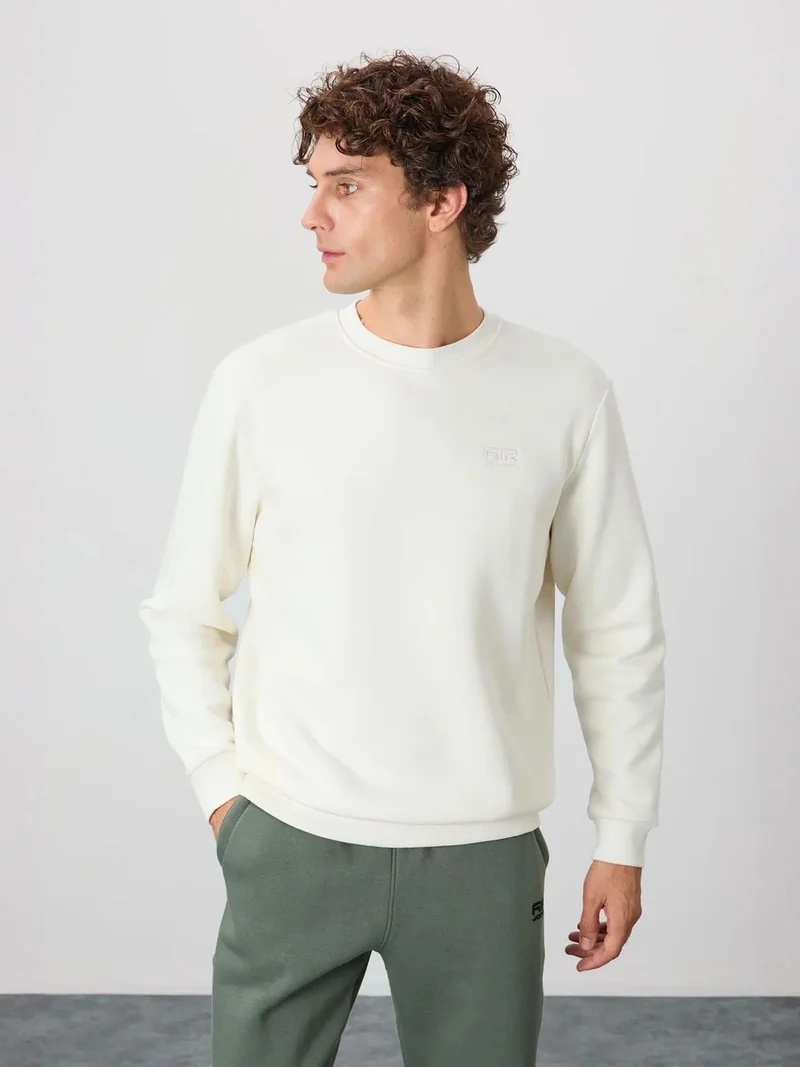 TOMMYLIFE TOMMY Men's Regular Fit Crew Neck Sweatshirt