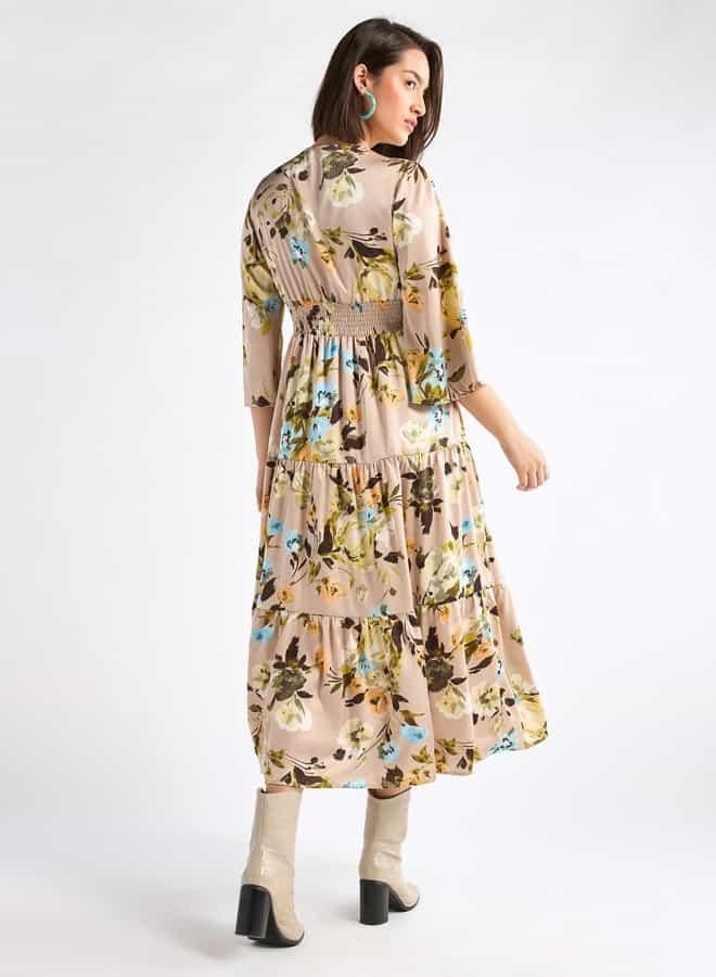 سبلاش فيڤ فستان ميدي بطبعات أزهار وتفاصيل دانتيل وأكمام 3/4 - Image 3