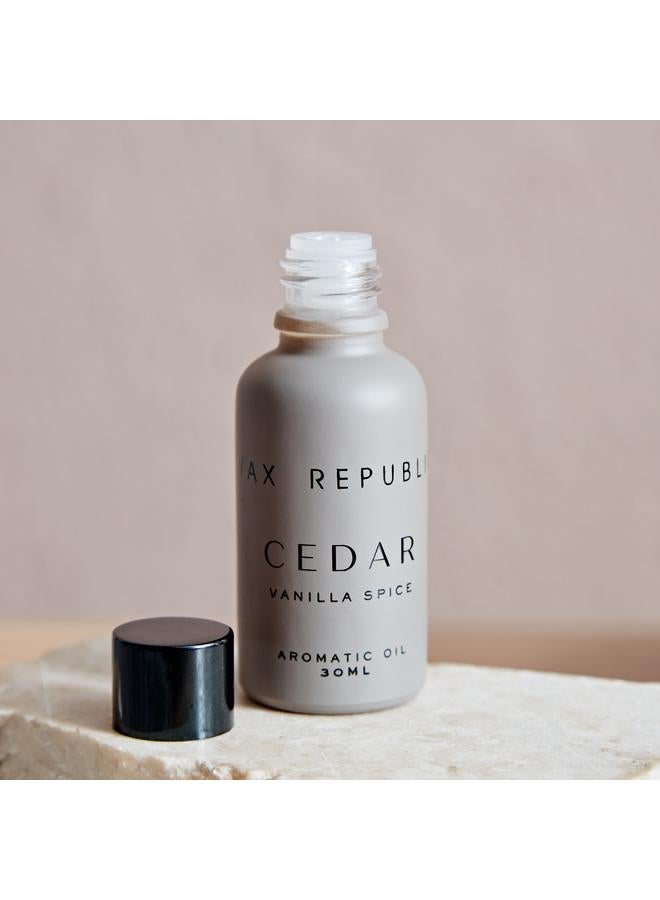 أوشانيك زيت عطري فاخر من خشب الأرز والفانيليا 30 مل - Image 2