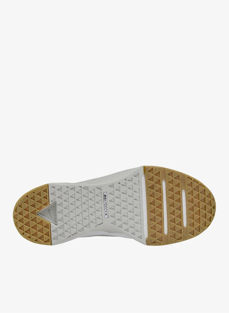 نايكي ميتكون ١٠