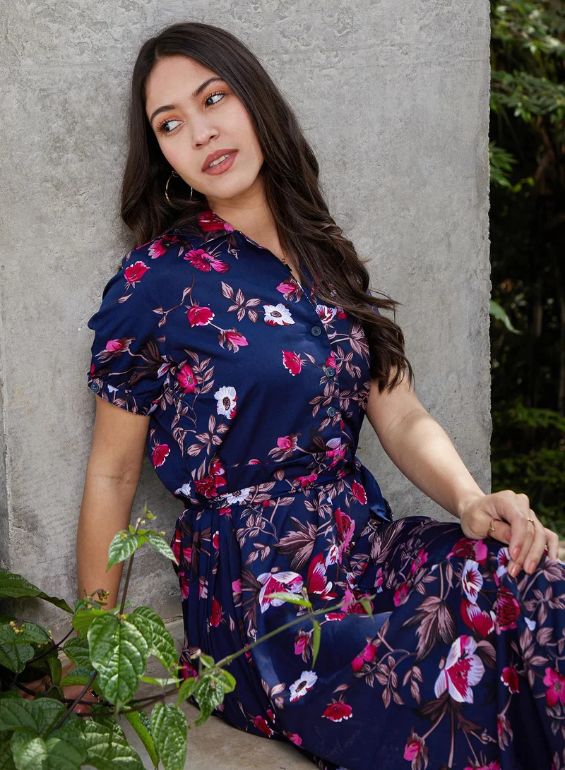 PINACOLADA  Women's Navy Blue Botanical Resort Midi Dress | فستان نسائي | كم قصير | مطبوع بالزهور | طول ميدي/حتى منتصف الساق | كاجوال ويومي | ياقة كوبانية for Women | Best Price UAE