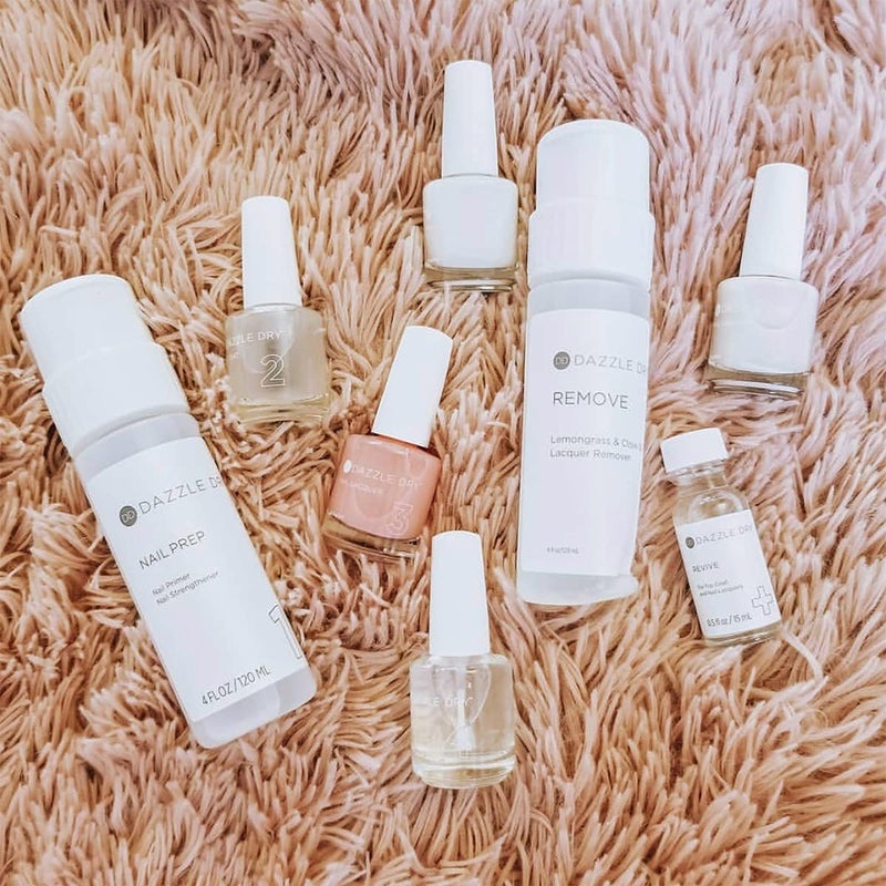 Dazzle Dry Nail Lacquer (Step 3) - Breathe Free - A sheer, milky soft marshmallow nude. Sheer cream. (0.5 fl oz) - Image 3