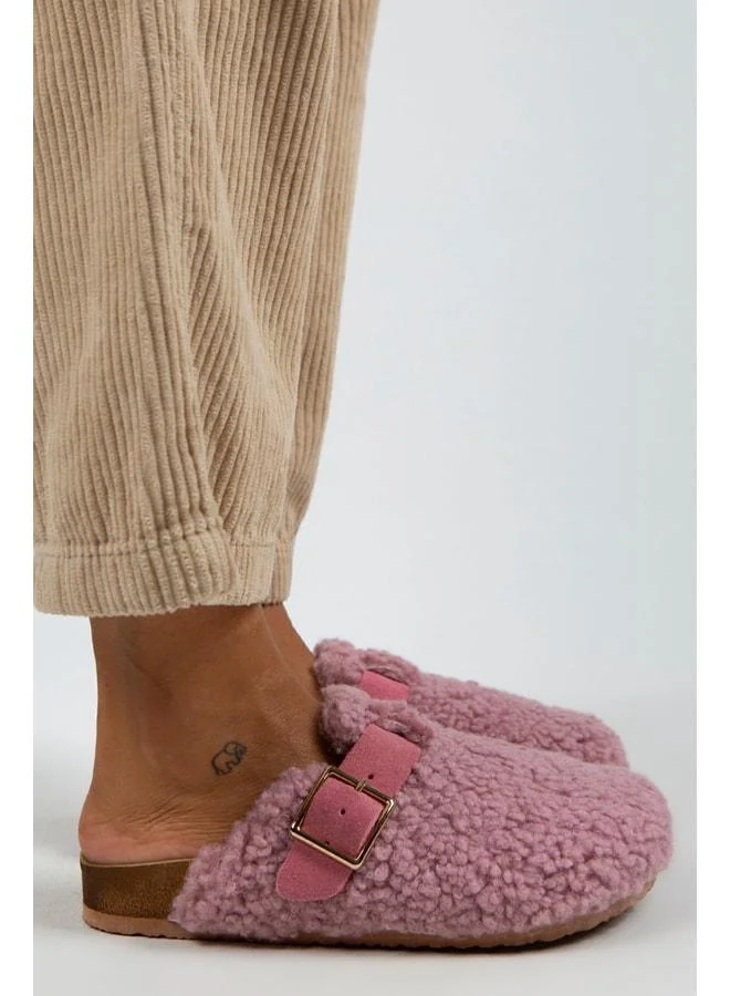 Suzen Women's Textile Fur-Lined Genuine Leather Pink Slippers with Belt and Buckle - Pink