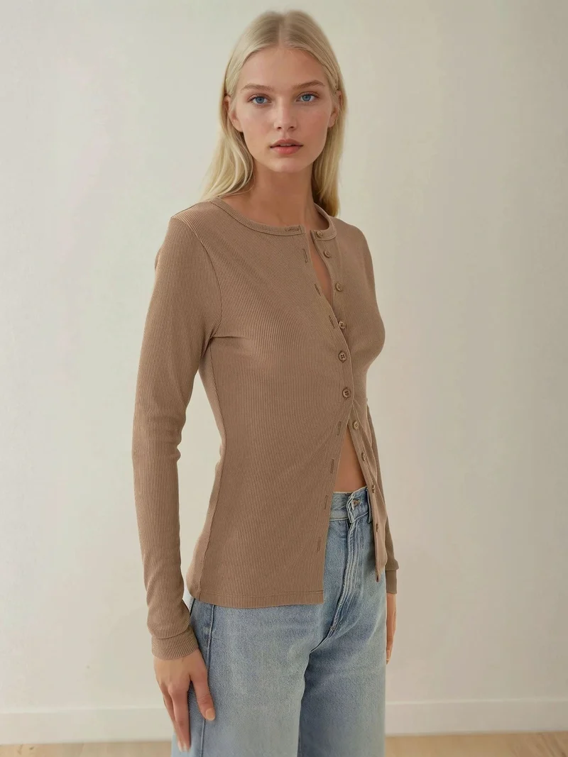 HICCUP Slim Fit V-Neck Long Sleeve Top