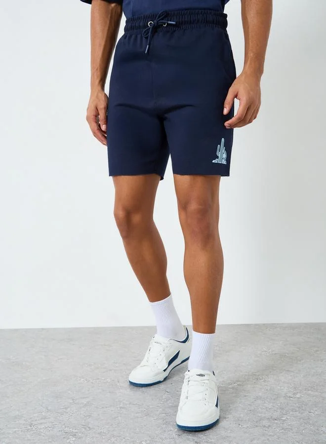 Styli Men Regular Fit Print Detail Shorts