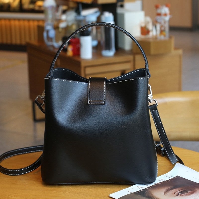 Factory Genuine Leather Bag New Fashion Portable Women'S Bag All-Match Broadband Shoulder Messenger Bag Simple Bucket Bag - Image 5