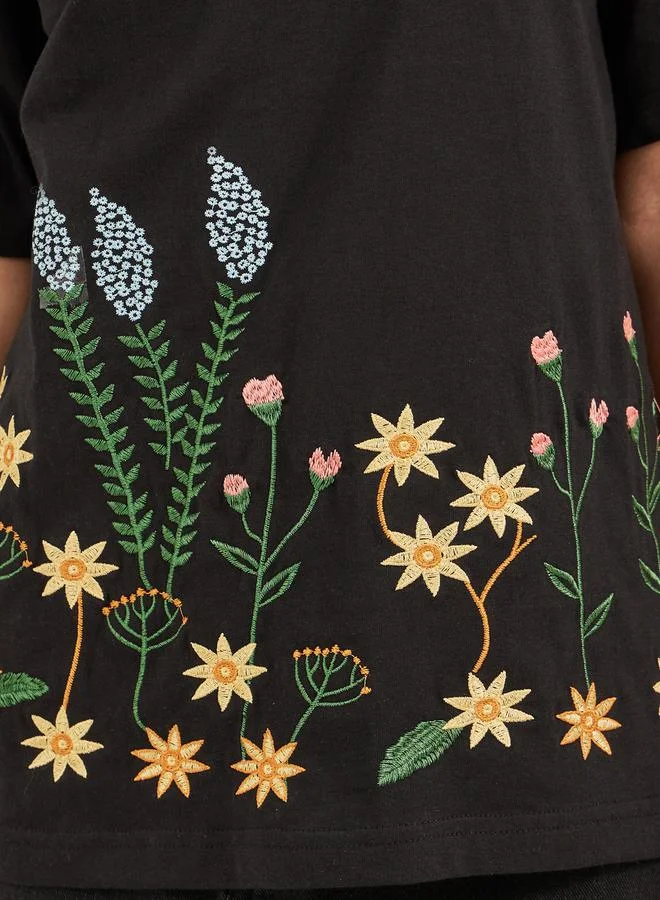 Styli Embroidered Oversized Round Neck T-Shirt