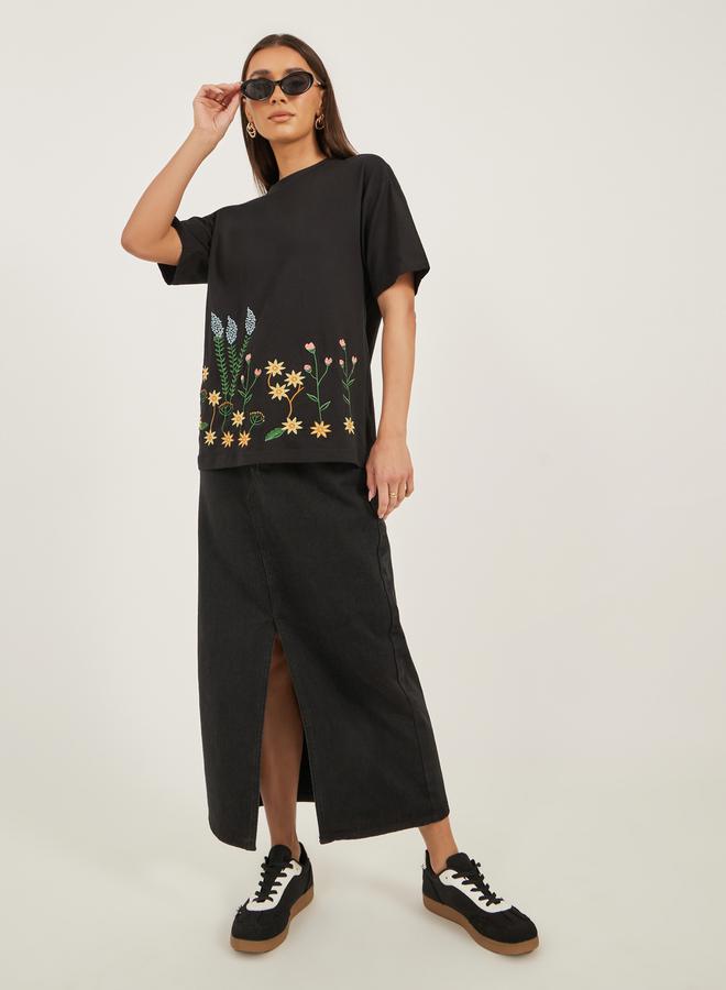 Styli Embroidered Oversized Round Neck T-Shirt - Image 2