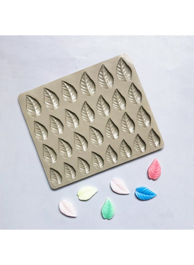 28 Consecutive Leaf Chocolate 543 Silicone Mold Candy Pudding Dessert Mold Baking Utensils-Color:Rice Powder - Image 2