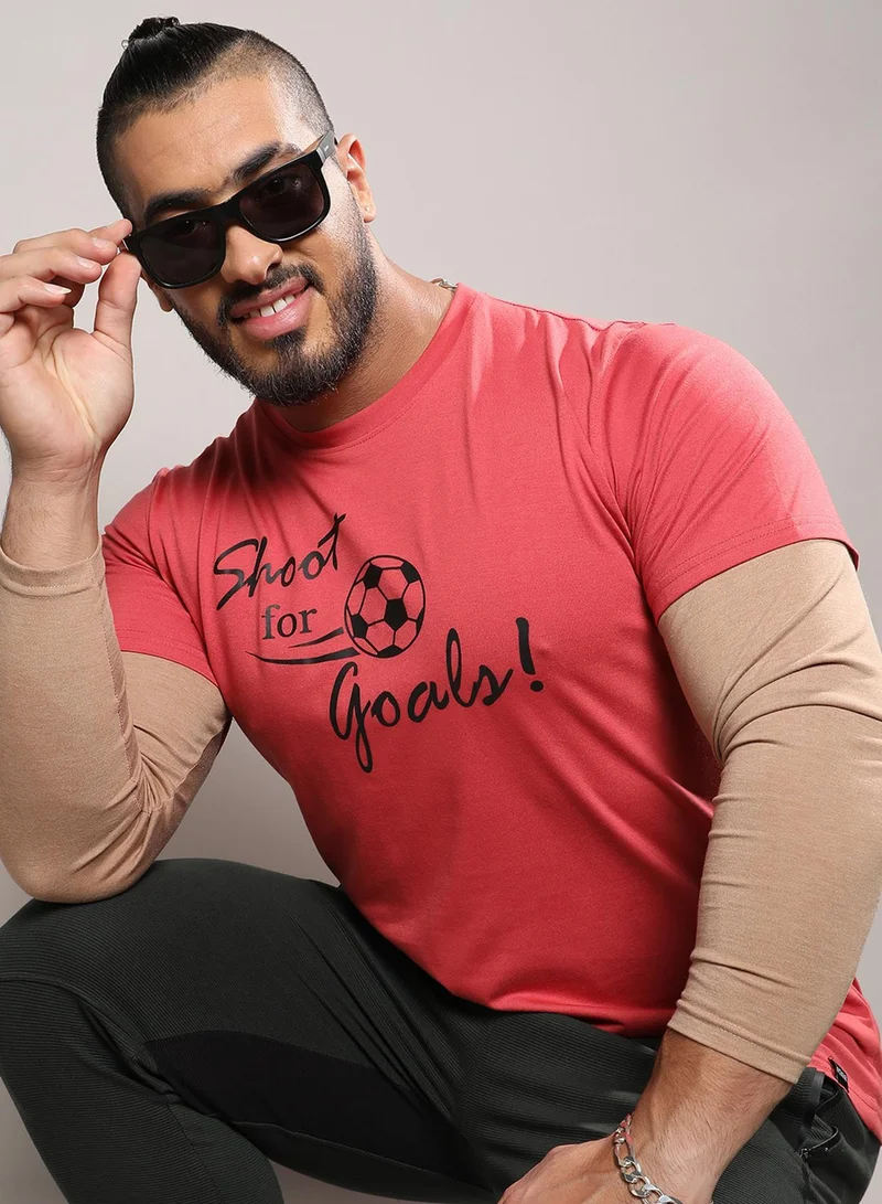 انستافاب بلس تيشيرت رجالي أحمر مطبوع عليه    بتصميم سكيت بياقة دائرية وأكمام طويلة، مريح للارتداء اليومي