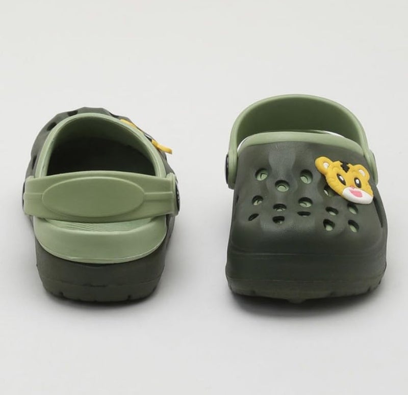 UNIAGE Unisex CS - 02 Clogs for Kids with Lion Charm - Image 3