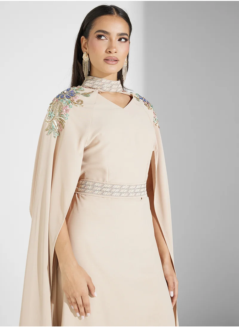 هيا كلوزيت Cape Sleeve Belted Ruched Dress