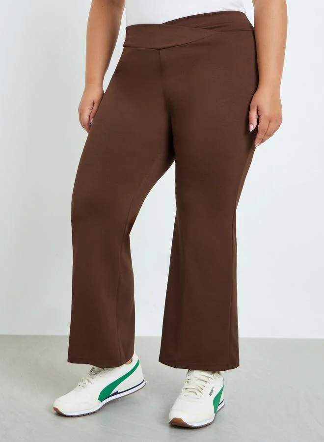 Styli Styli Plus Size Brown Flared Trousers