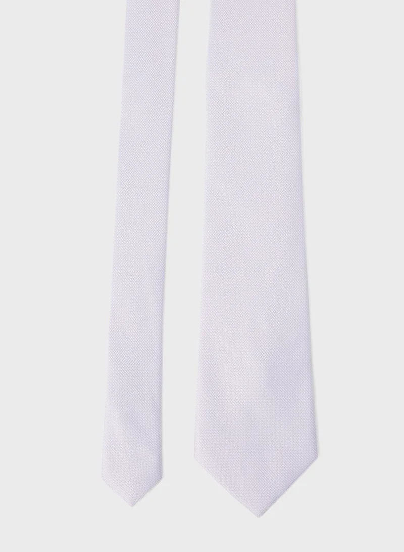 Reserved Textured Broad Tie