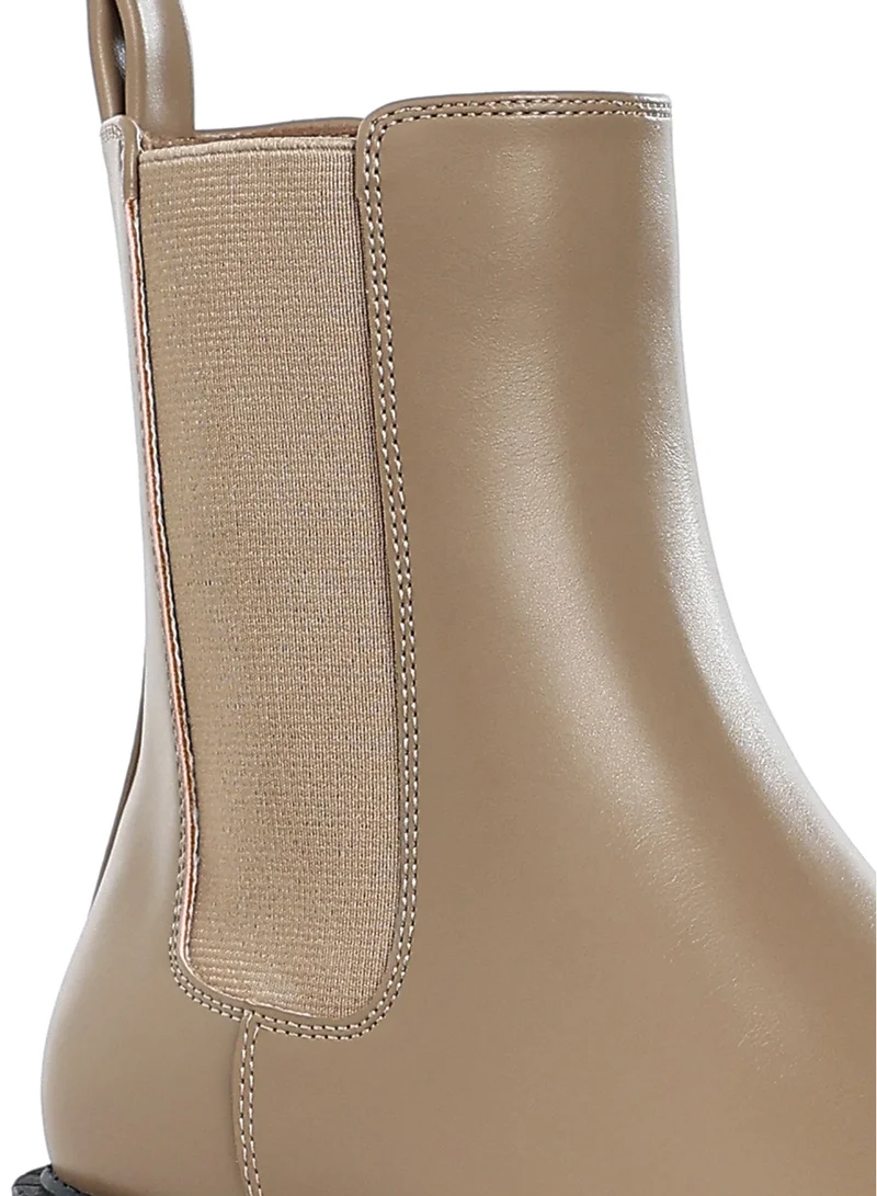 London Rag London Rag Women's Stacked Heel Chelsea Boots in Beige