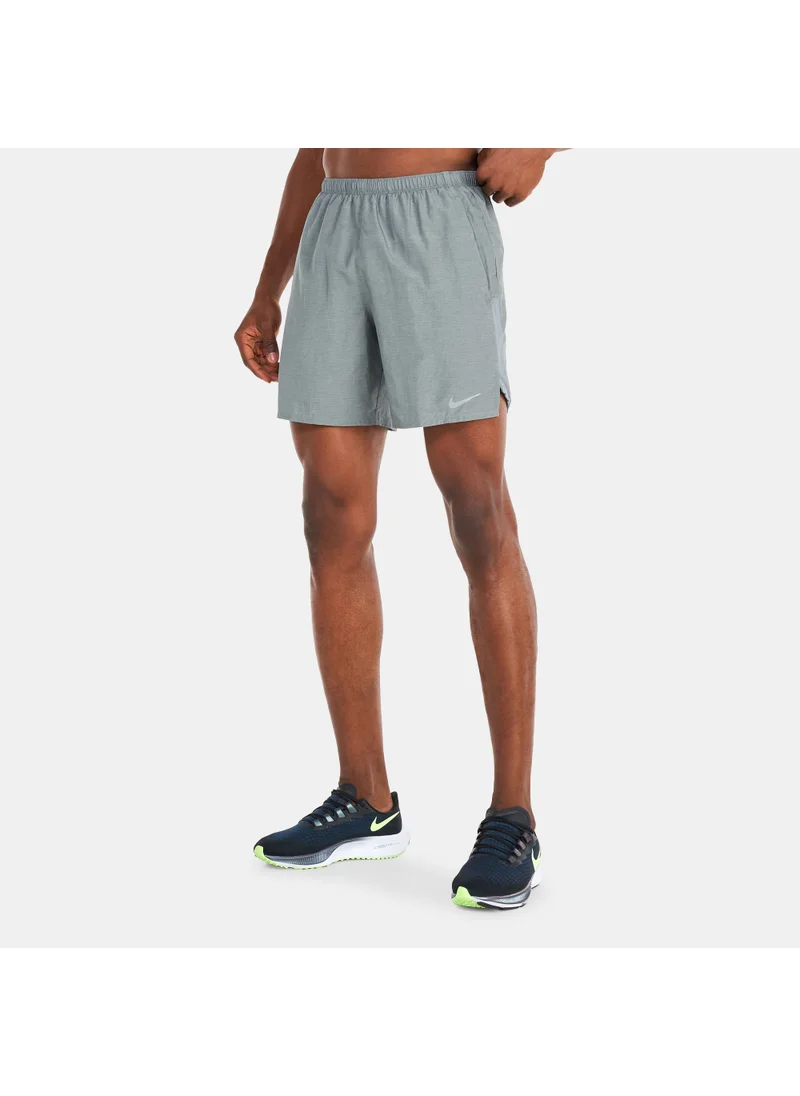 Nike Men's Dri-FIT 7-Inch Challenger Shorts