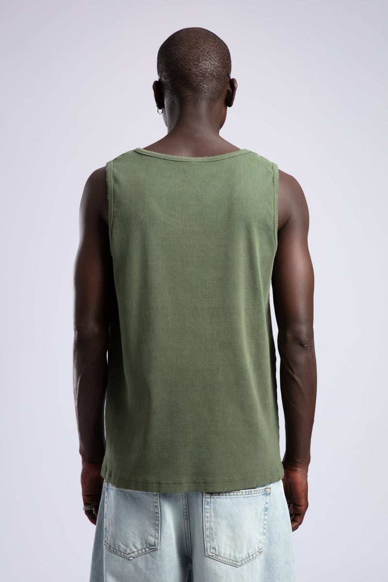 كاتش تيشيرت بدون أكمام بشعار معدني - Image 5