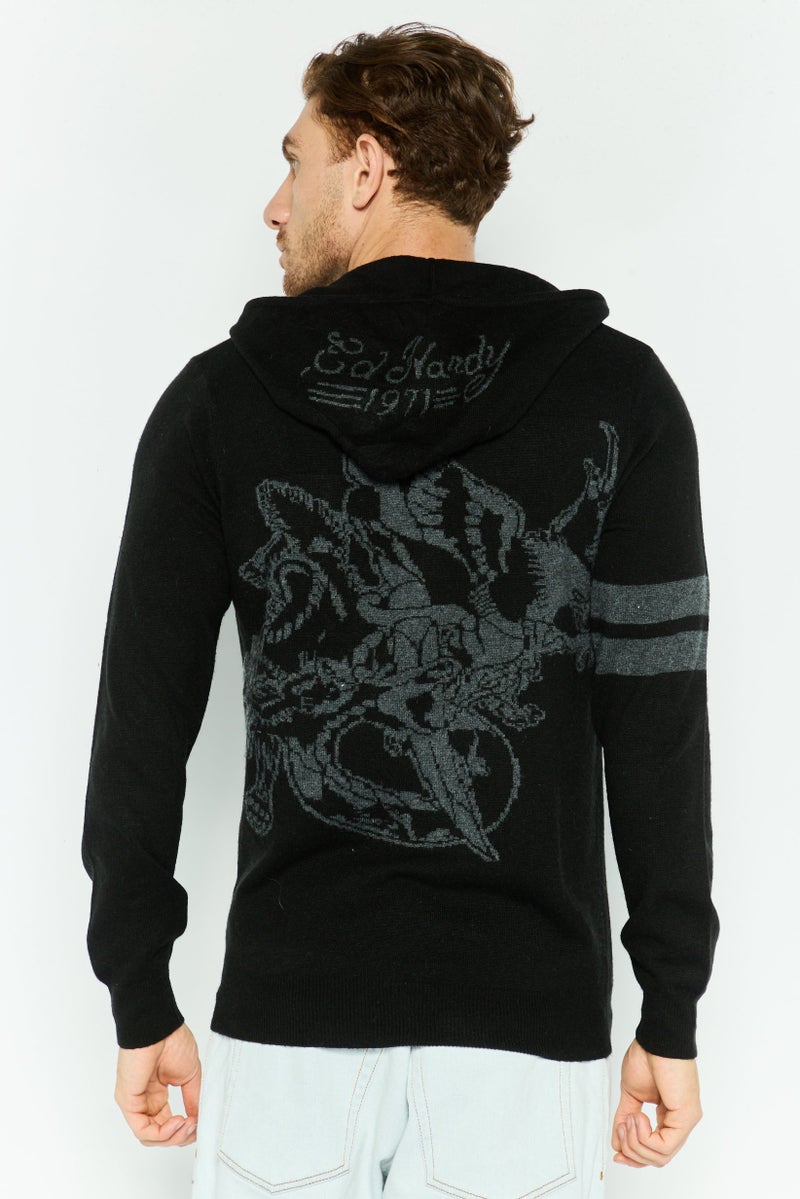 Ed Hardy سويت شيرت طويل الأكمام بغطاء رأس للرجال بشعار العلامة التجارية، أسود - Image 4