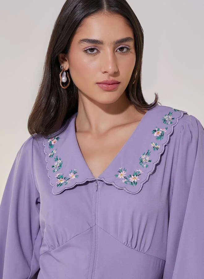 تايك تو Embroidered Collar Dress