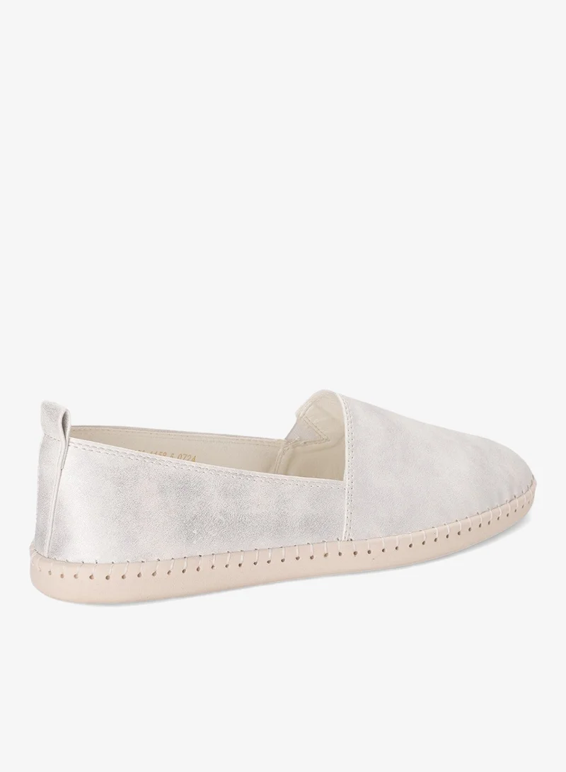 باتا حذاء كاجوال سهل الارتداء