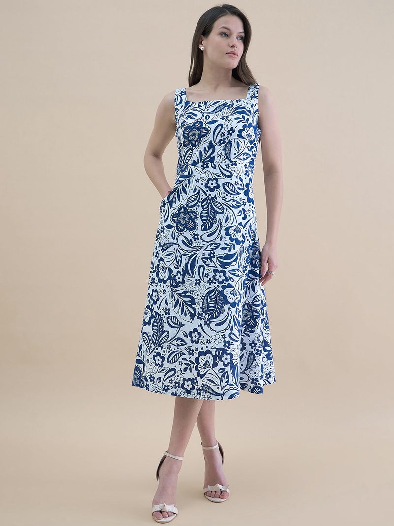 Powersutra Floral Printed Midi Dress for Women - Image 2