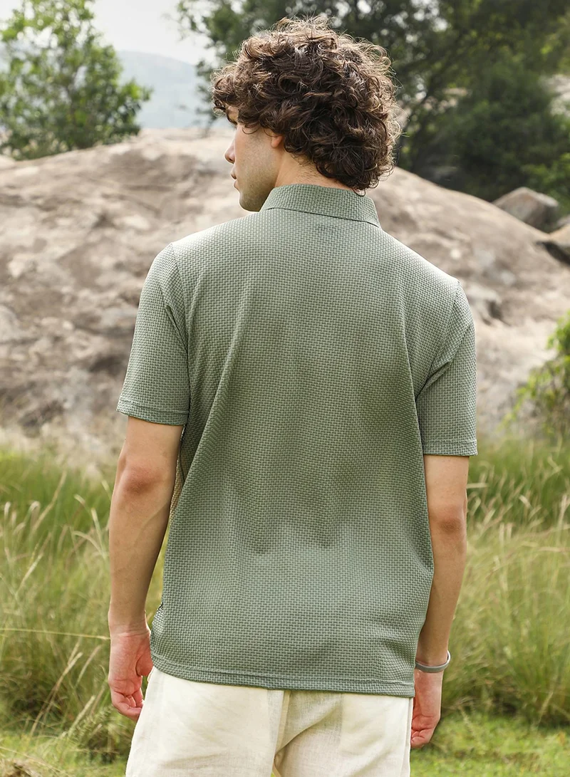 كامبوس سوترا Men's Olive Green Warp-Tactile Polo T-Shirt