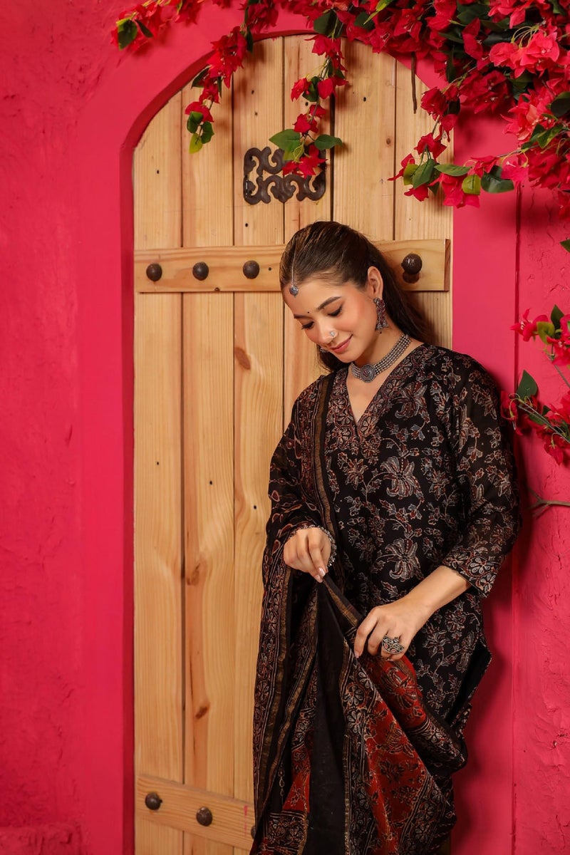 Kalaanj Kurta Set For Women || 3pic Kurta For Women (SSP-244-277-278) (Black, M) - Image 5