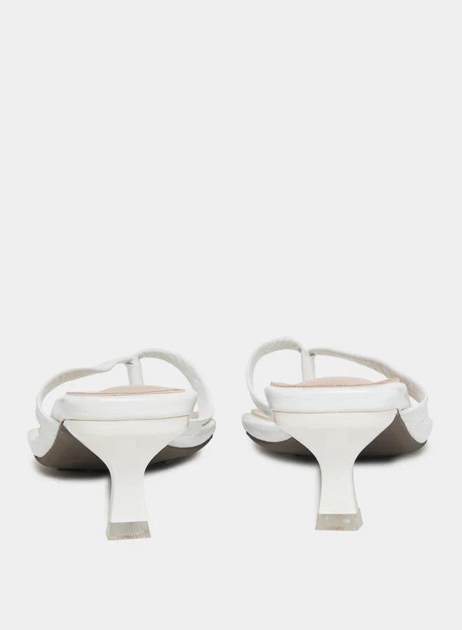 Styli Plain Thong Strap Sandals