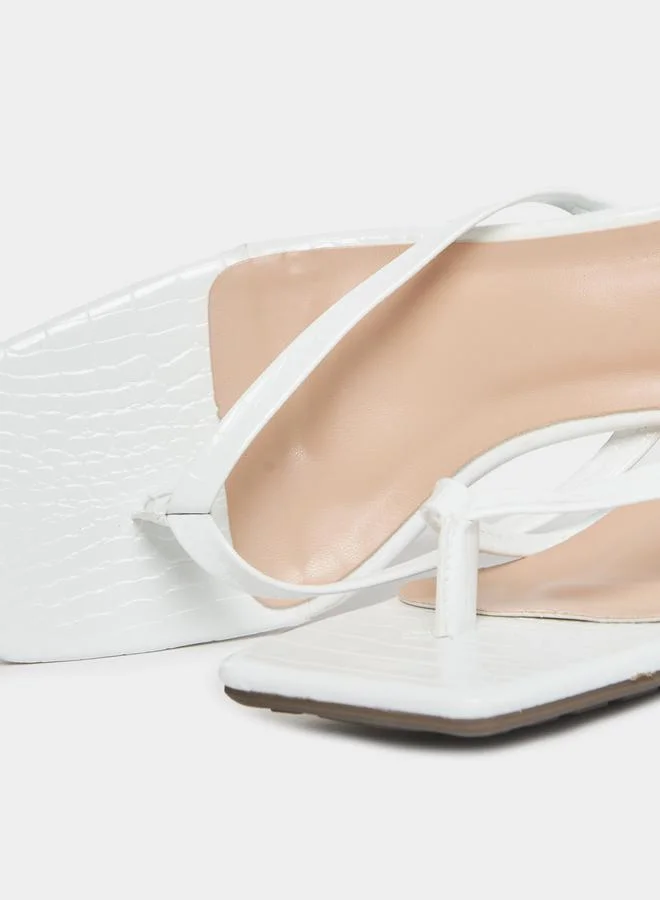 Styli Plain Thong Strap Sandals