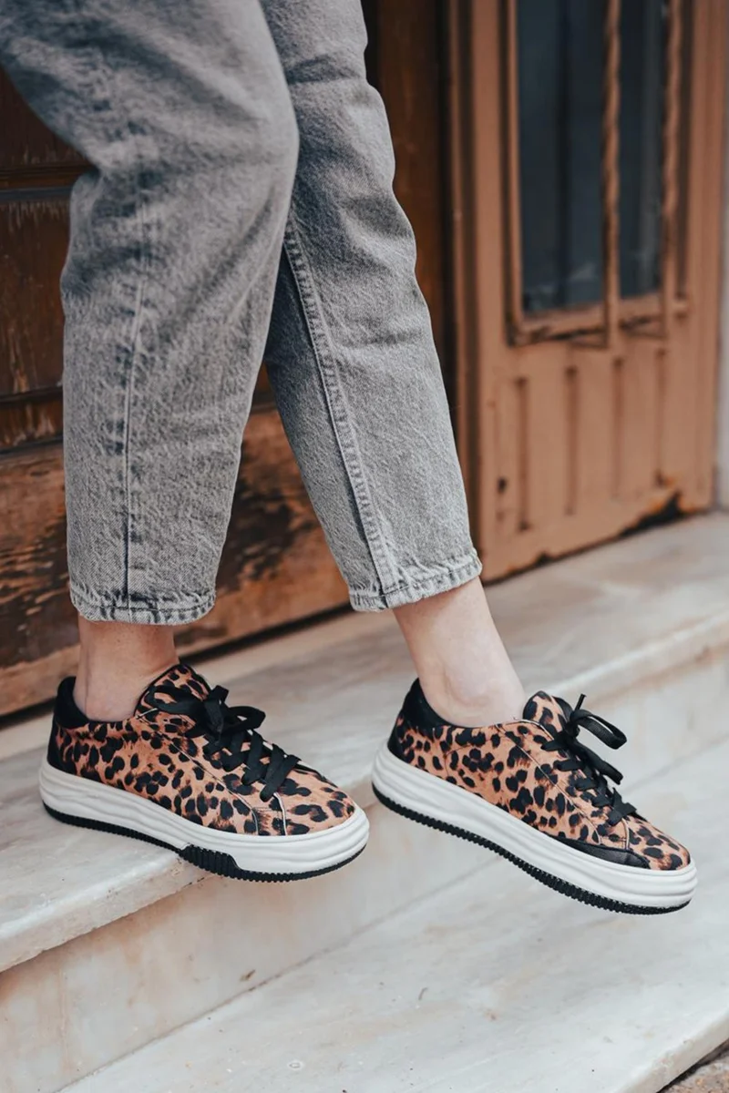 MARJIN Women's Sneaker Thick Sole Lace-Up Sneakers Tales