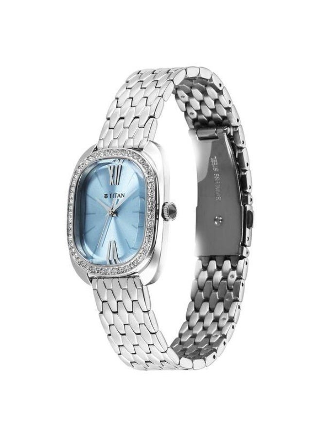 TITAN Glamour Quartz Analog Blue Dial Silver Stainless Steel Strap Watch for Women - 95317SM01 - Image 3