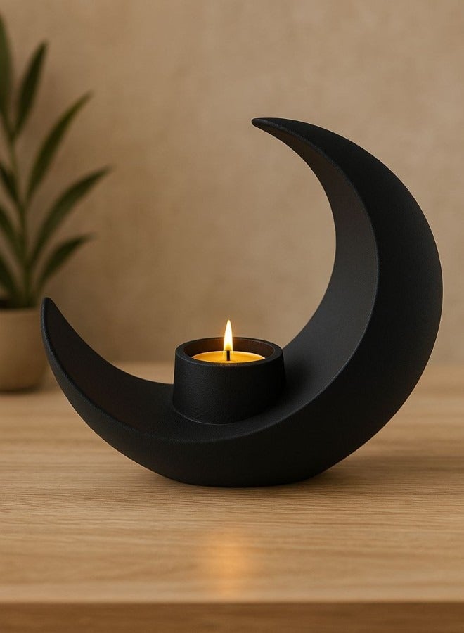 Elegant crescent-shaped candle holder 