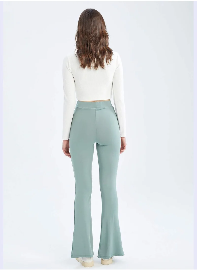 ديفاكتو Woman Legging Fit Trousers