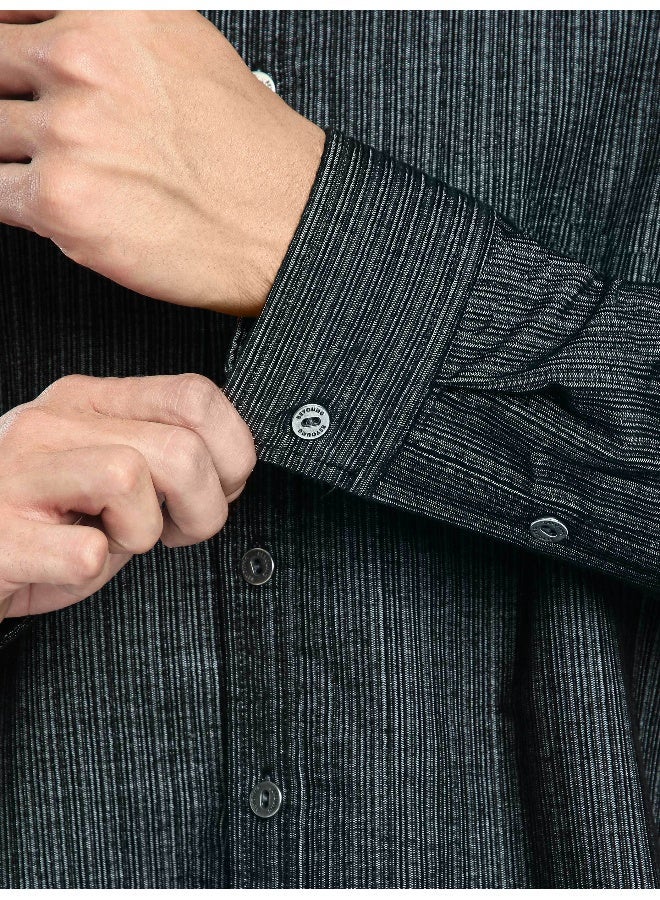 بيونغ قميص كوردروي مخطط باللون الأسود - Image 5