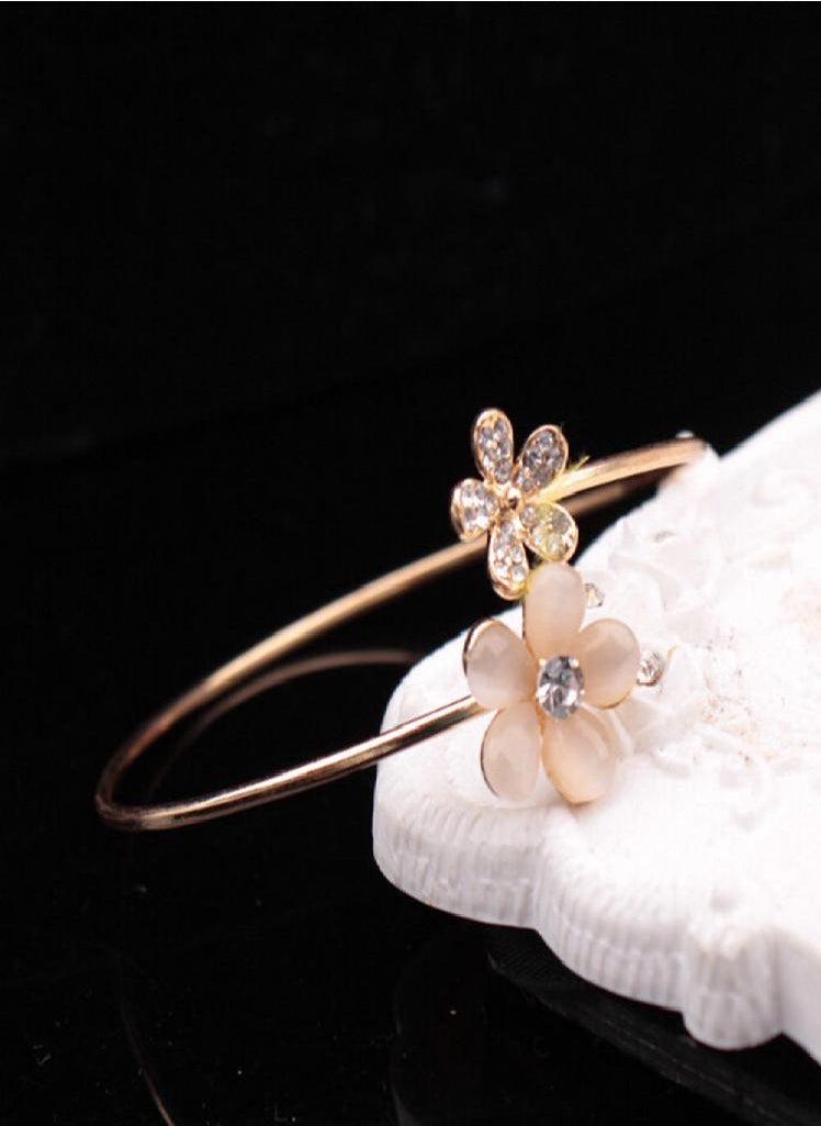 Eckek - Lady Crystal Double Five Leaf Open Bangles Bracelet - Image 1