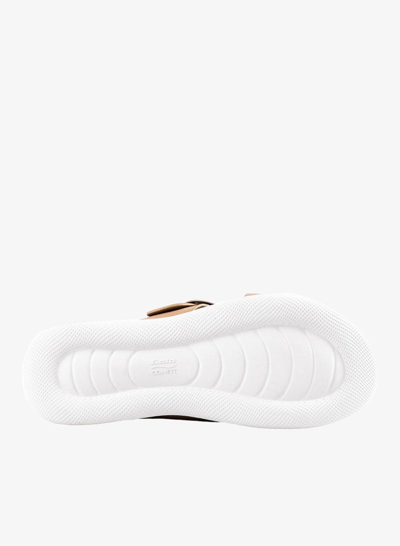 باتا صندل كاجوال فلات من كومفيت - Image 3