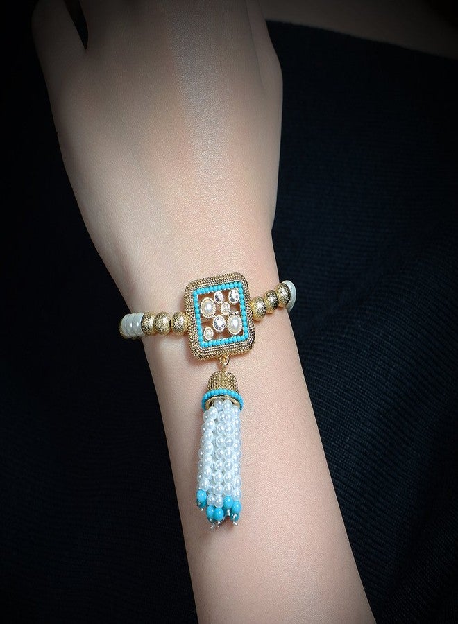 Mytys Boho Chic Pearl Stretch Bracelet with Decorative Crystal-Embellished Centerpiece - Stylish Statement Bangle - Image 5