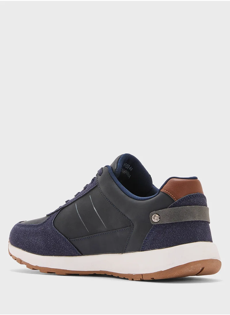 Robert Wood Casual Sneakers
