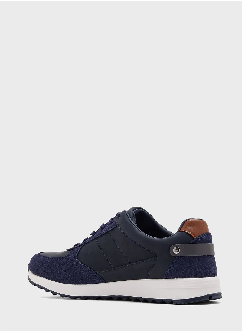 Robert Wood Casual Sneakers