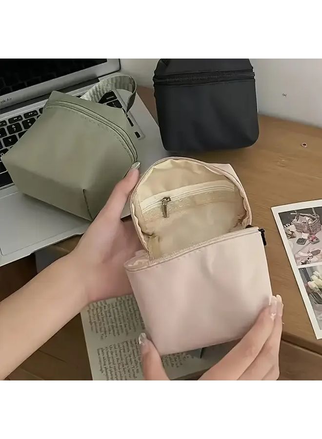 حقيبة مكياج خضراء محمولة برباط مع أقسام متعددة - Image 5