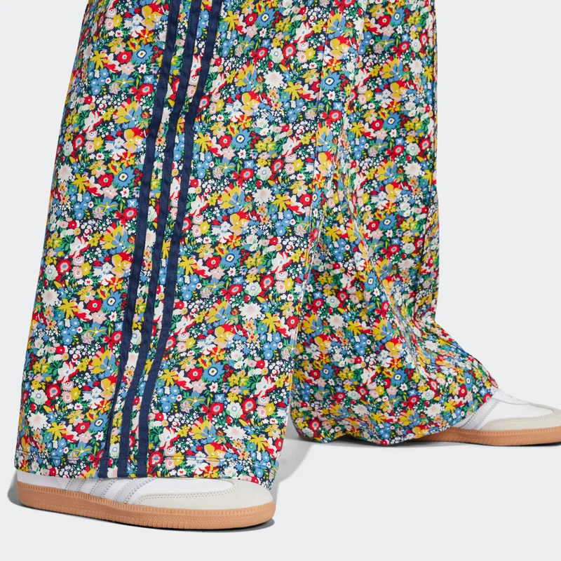 اديداس اوريجينالز Liberty London Wide Leg Track Pants
