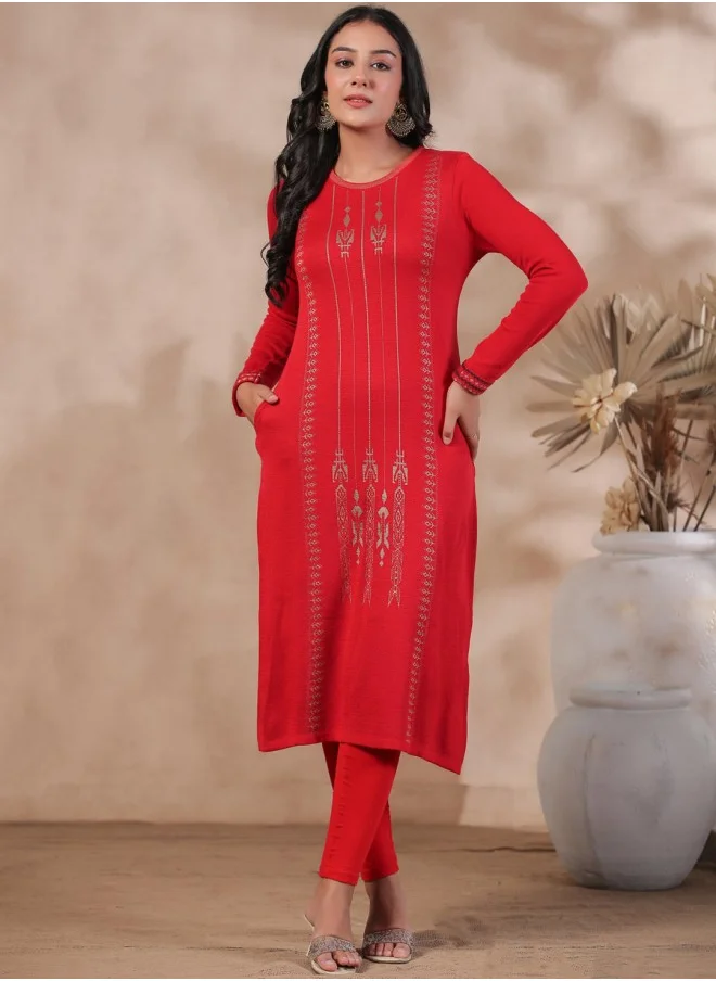 ISHIN Aline Fit Self Design Pattern Round Neck Neck Long Sleeves RED Colour Woven Cotton Kurtas for Women with Semi Elastic Closure - Elevate Your Fashion Game