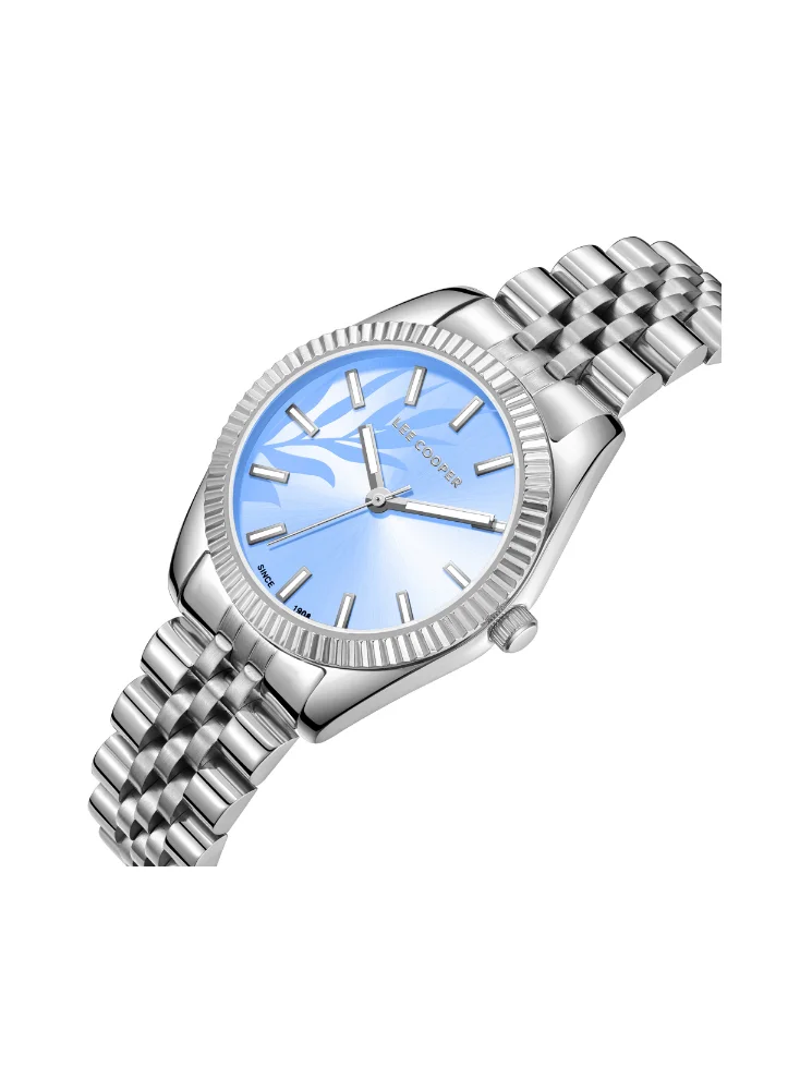 Lee Cooper Lee Cooper LC08102.300 Women's Analog Display Watch & Metal Strap Silver